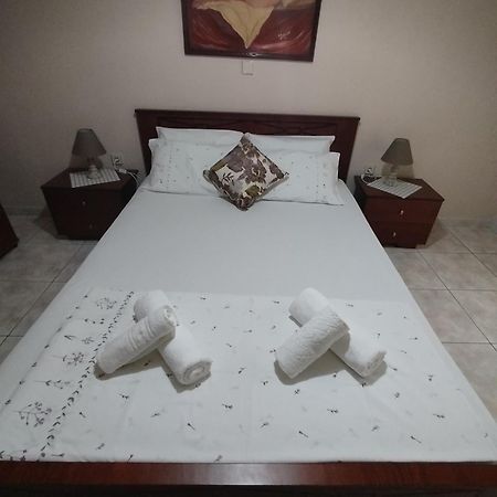 Georgia Apartment Офринион Екстериор снимка
